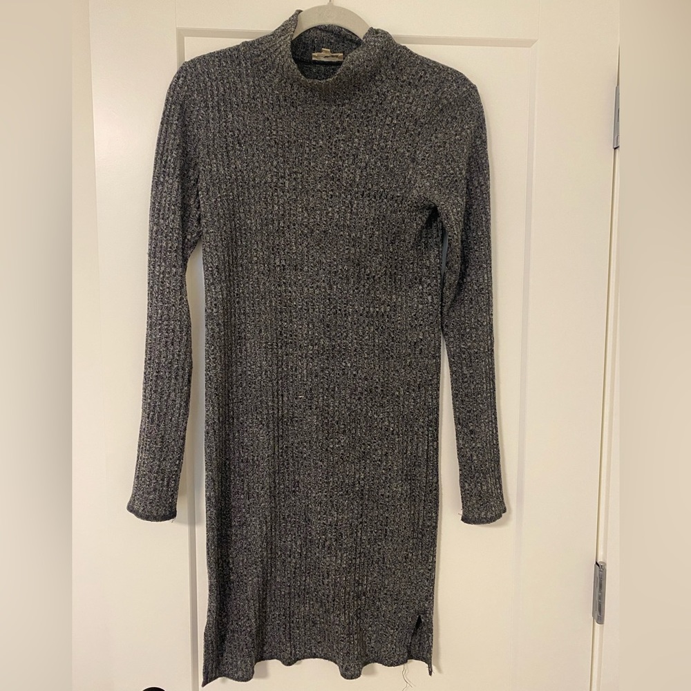 Wilfred Free turtleneck dress size M